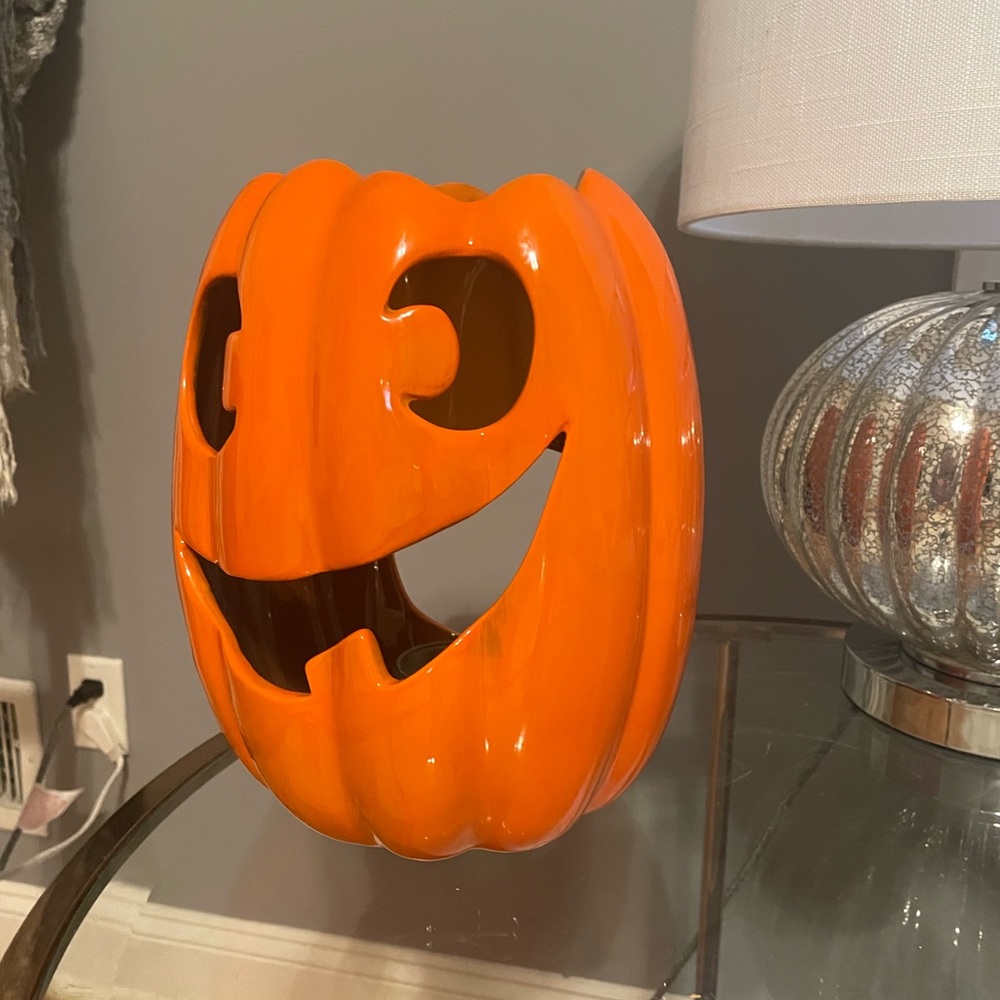 Jack O' Lantern Luminary - Picture 5 of 7